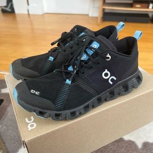 On Running Shoes Cloud X 3 Shift, women’s size 7!
